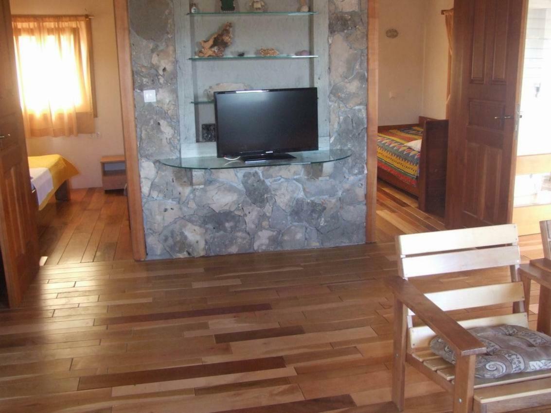 Stone House Marina-Sevid, 1 House-1 Apartment Esterno foto